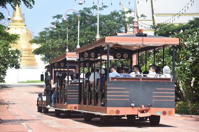 โรงเรียนปรีชานุศาสน์